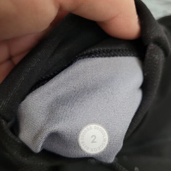 Lululemon Women Mapped Out HR Tight - Size 2 - Picture 5 of 11